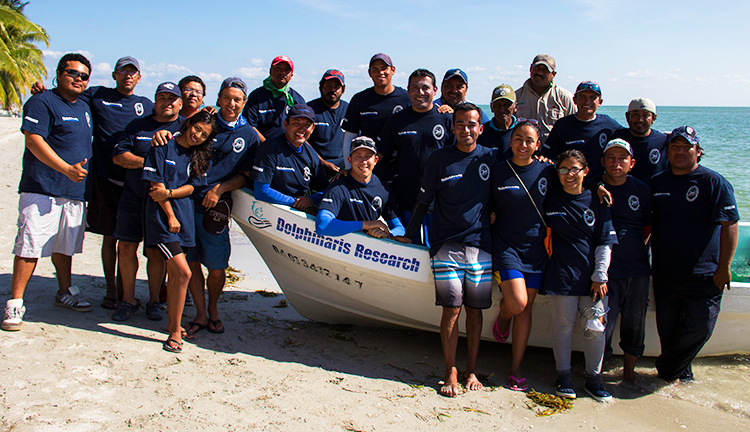 Equipo de investigación Dolphinaris Equipo de investigación Dolphinaris
