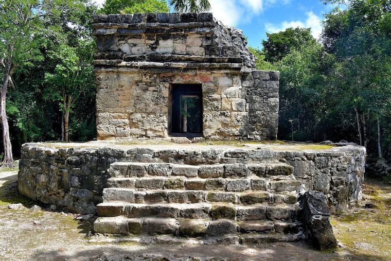 ruins on cozumel