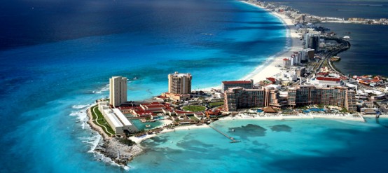 Best time to travel to Cancun, Mexico.