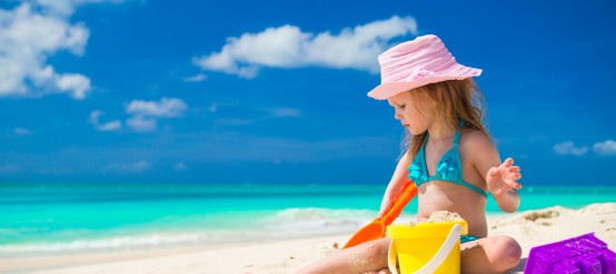 The best dolphin swim programs for kids
